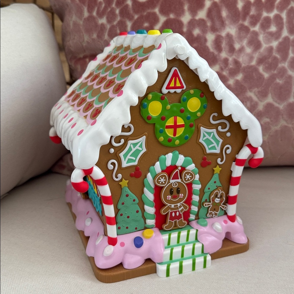 2024 Disney Disneyland Disney world popcorn bucket Gingerbread House new